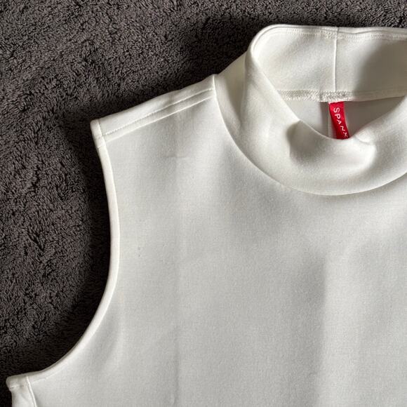 NEW Spanx Airluxe Sleeveless Mock Neck Tank Ivory Medium Shirt Soft Comfort NWT - Picture 3 of 8